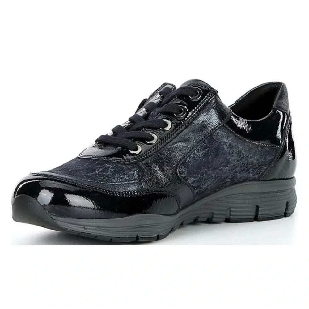 Mephisto Womens Ylona Leather Sneaker - Black Velcalf Premium EU 39.5 US 9.5 - Picture 2 of 5